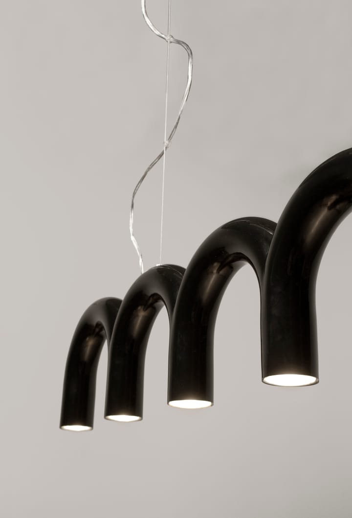 Arch valaisin 125,6 cm, Musta Oblure