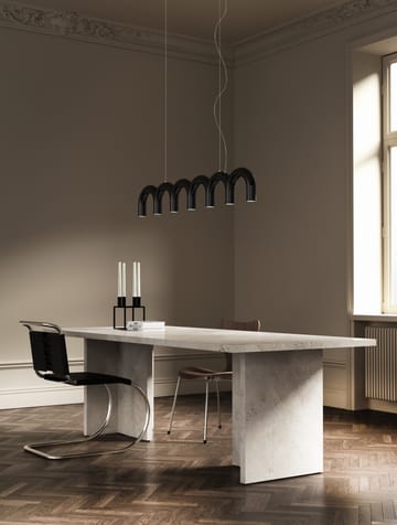 Arch valaisin 125,6 cm - Musta - Oblure