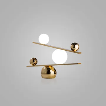 Balance pöytälamppu - Messinki, v2 - Oblure