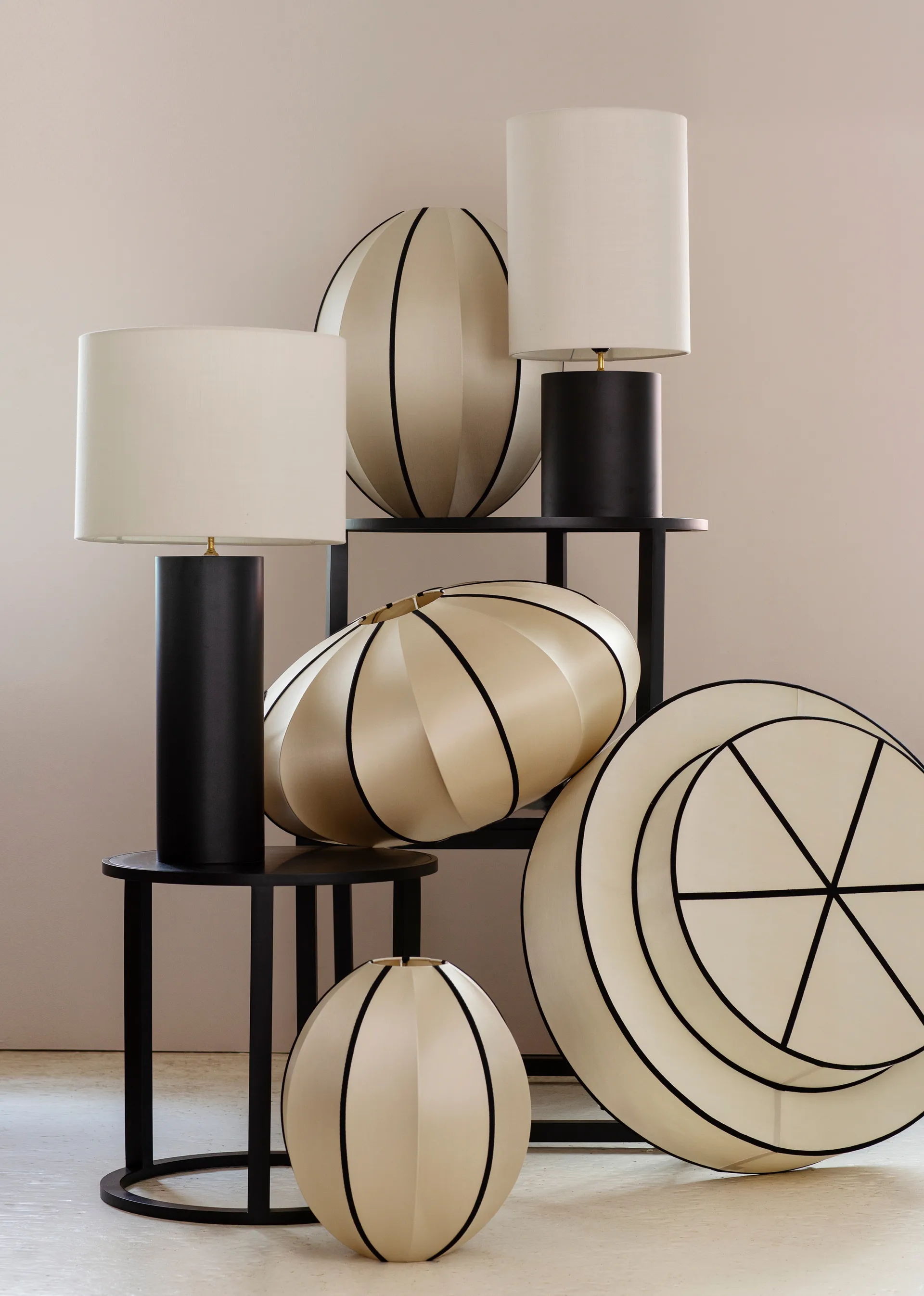 Indochina Classic Oval S lampunvarjostin, Kit-black Oi Soi Oi