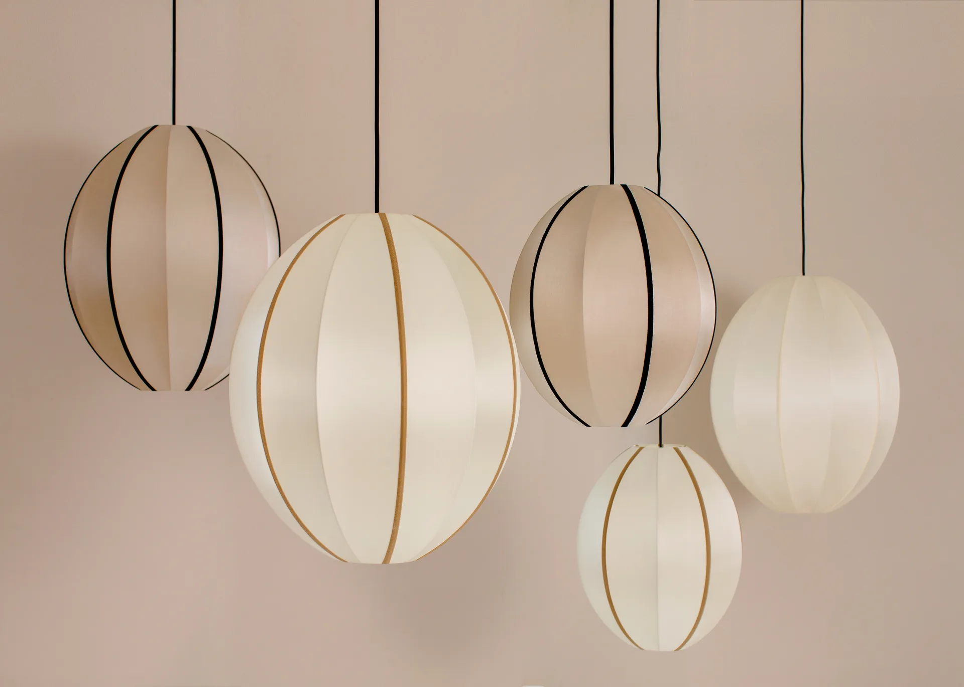 Indochina Classic Oval S lampunvarjostin, Offwhite-amber Oi Soi Oi