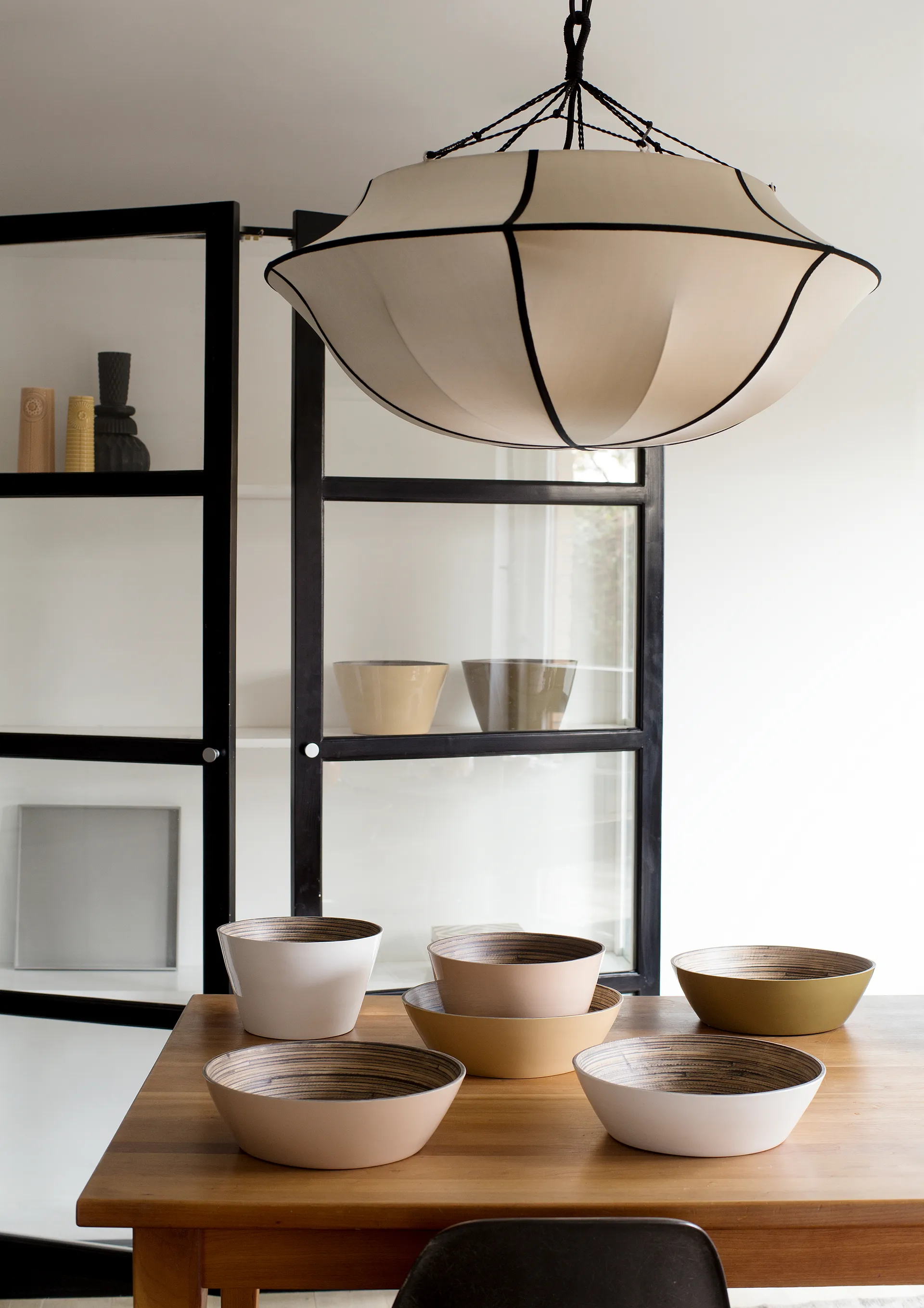 Indochina Classic Umbrella kattovalaisin, Kit-black Oi Soi Oi