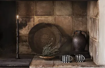 Monica kuppi ja aluslautanen 4-pakkaus - Musta - Olsson & Jensen