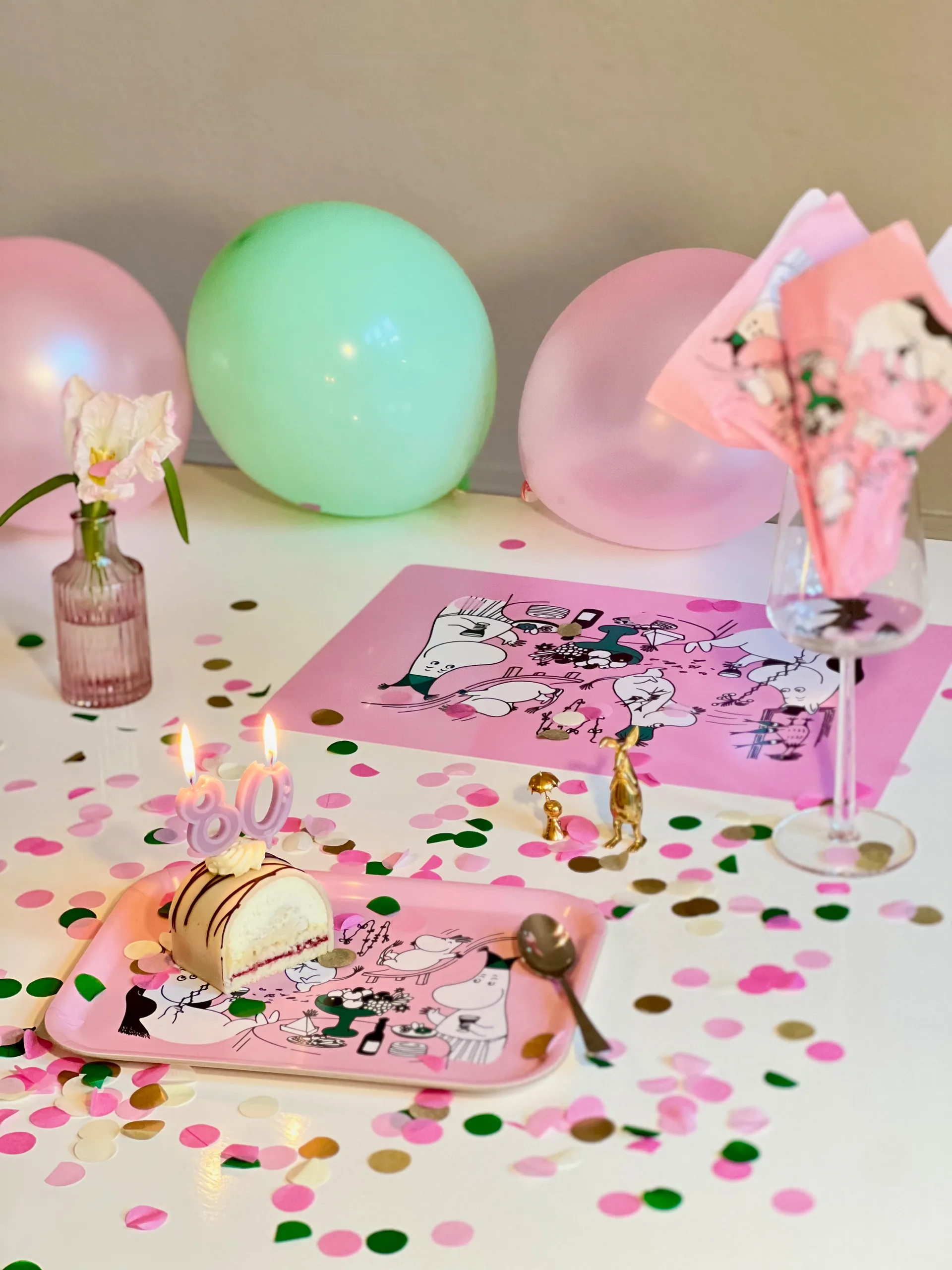 Moomin 80 pöytätabletti 27,5x40 cm, Vaaleanpunainen Opto Design