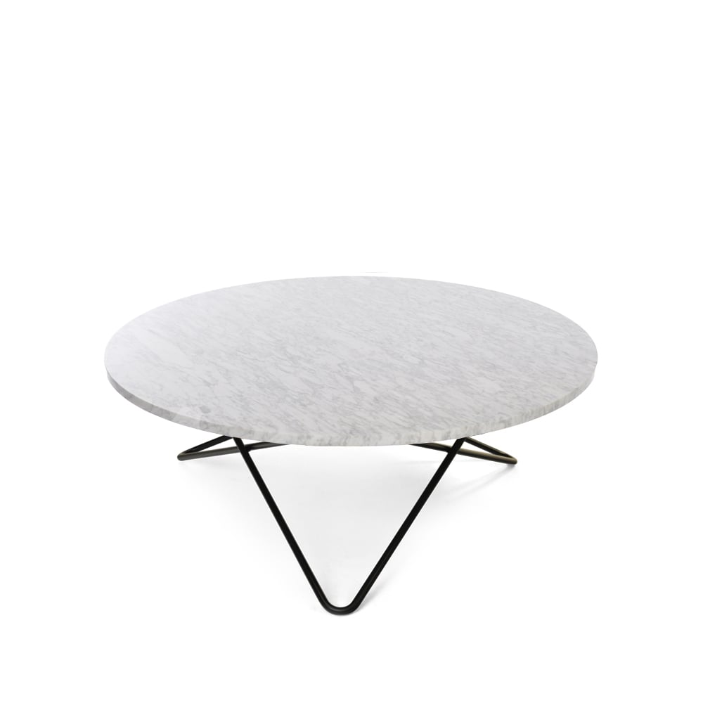 OX Denmarq Large O Table -sohvapöytä marmori carrara mustaksi maalattu jalusta