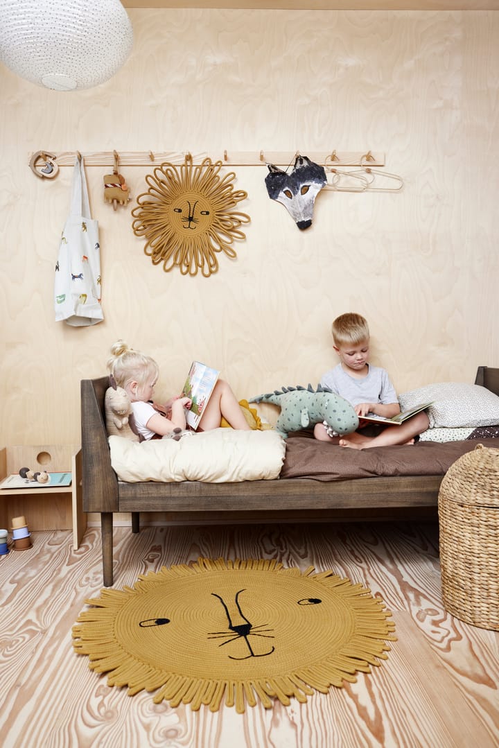 Mara Lion lasten matto, Ø 98 cm OYOY