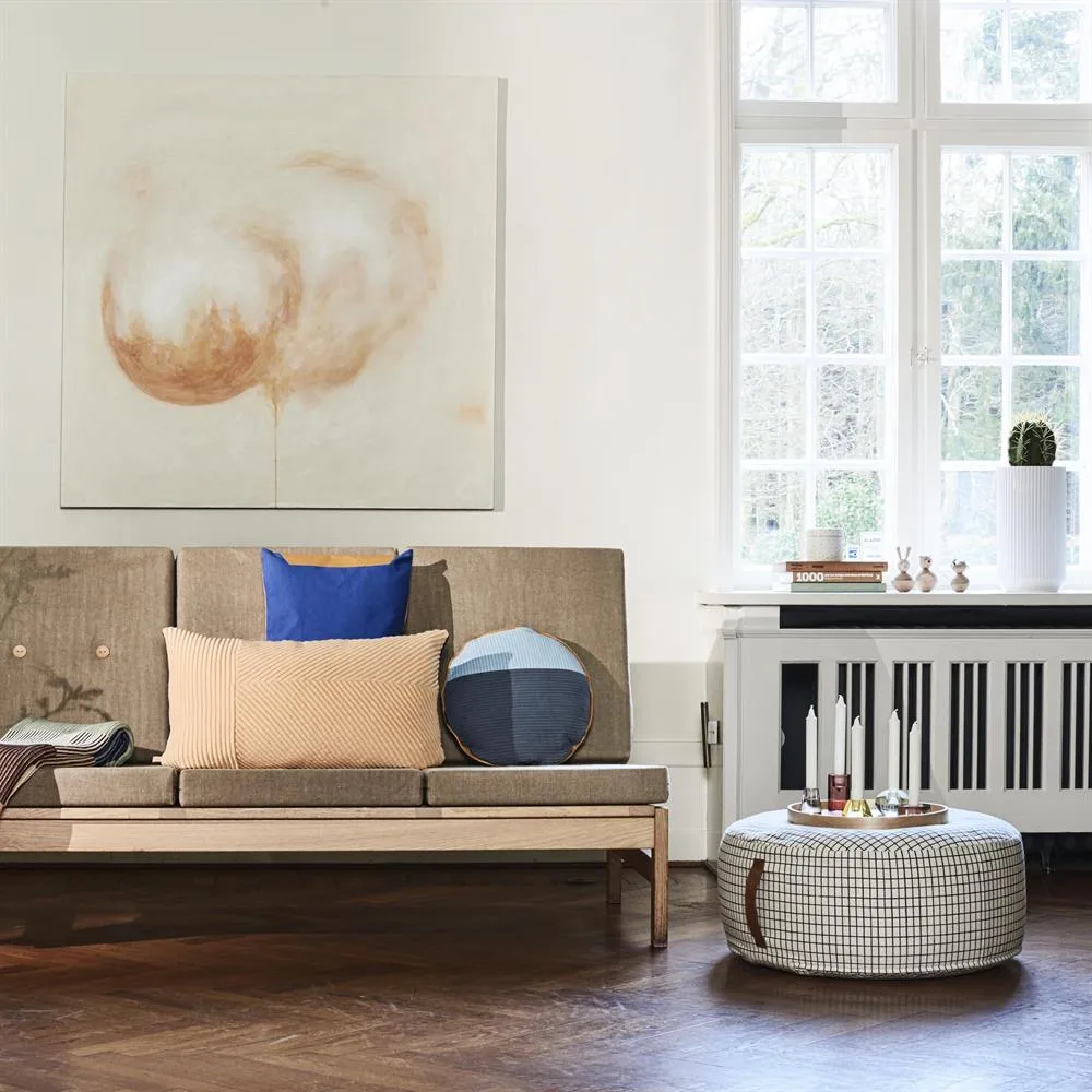 Sit on me istuintyyny, pyöreä valkoinen OYOY