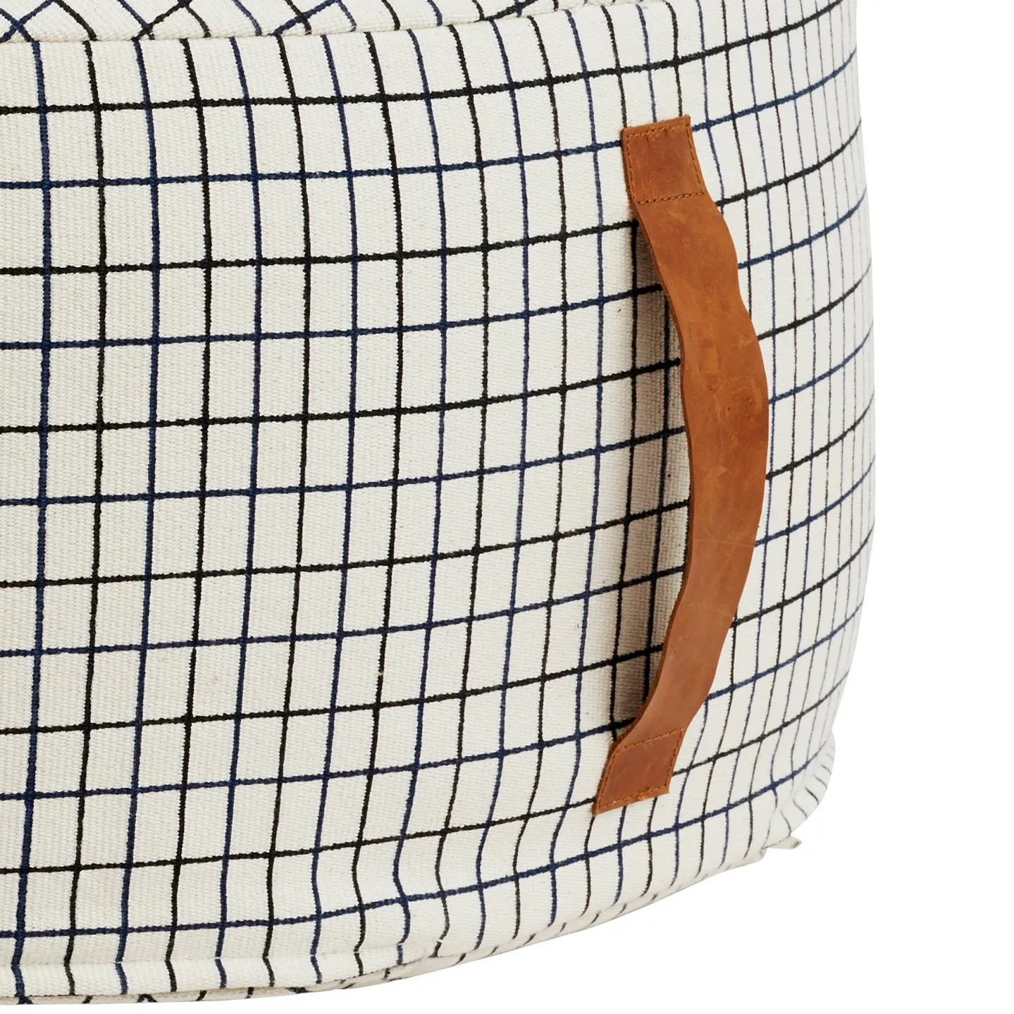 Sit on me istuintyyny, pyöreä valkoinen OYOY