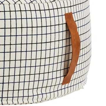 Sit on me istuintyyny - pyöreä valkoinen - OYOY