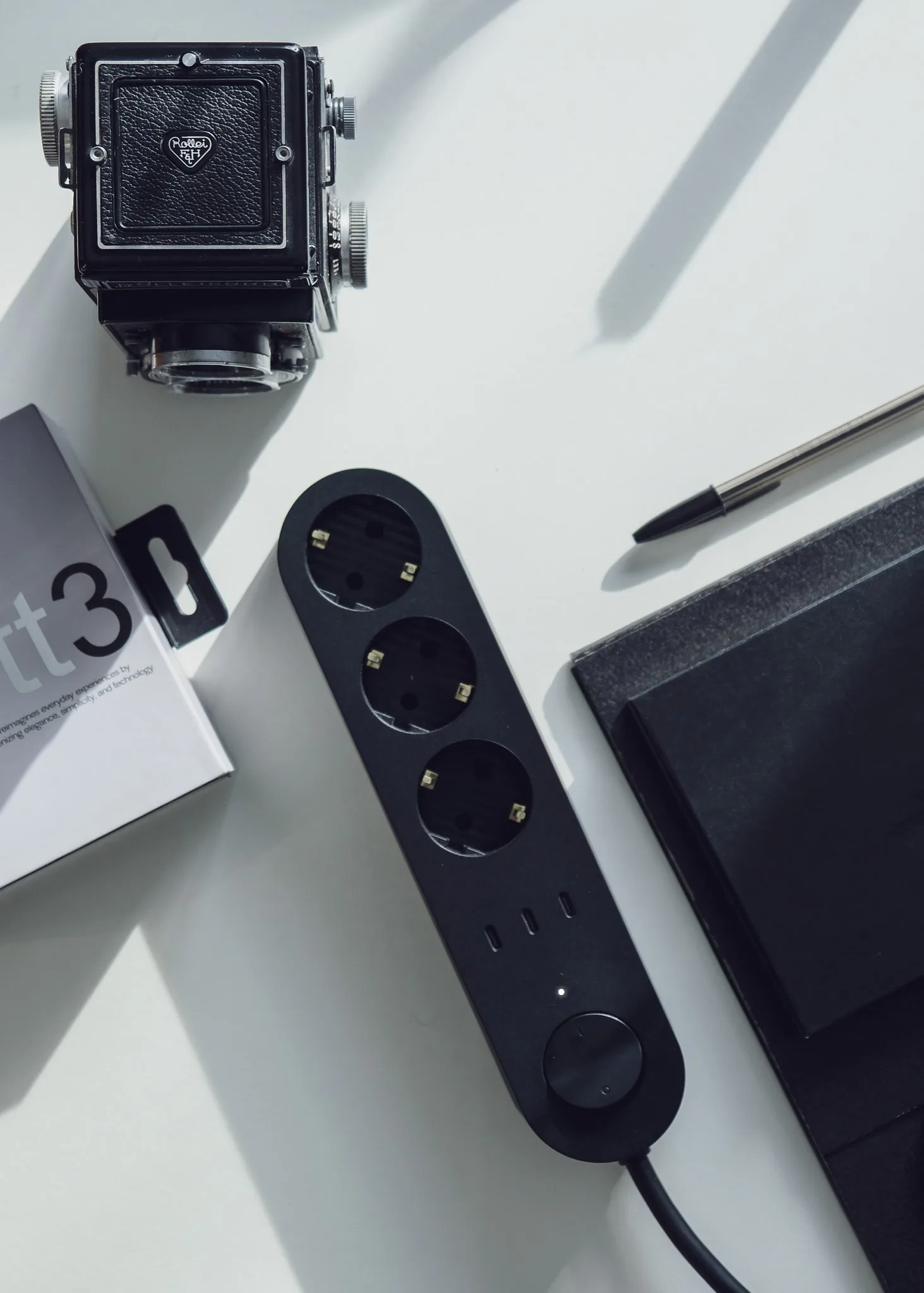 Alma Power Bar jatkojohto, Midwinter black palett3