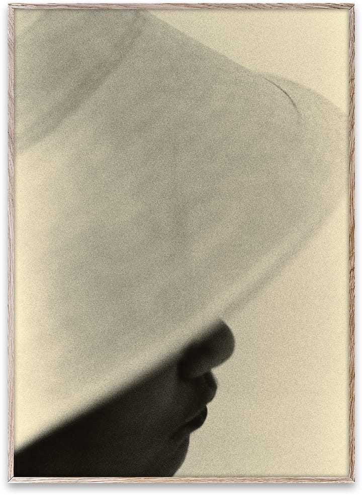 Girl and Hat juliste, 50 x 70 cm Paper Collective