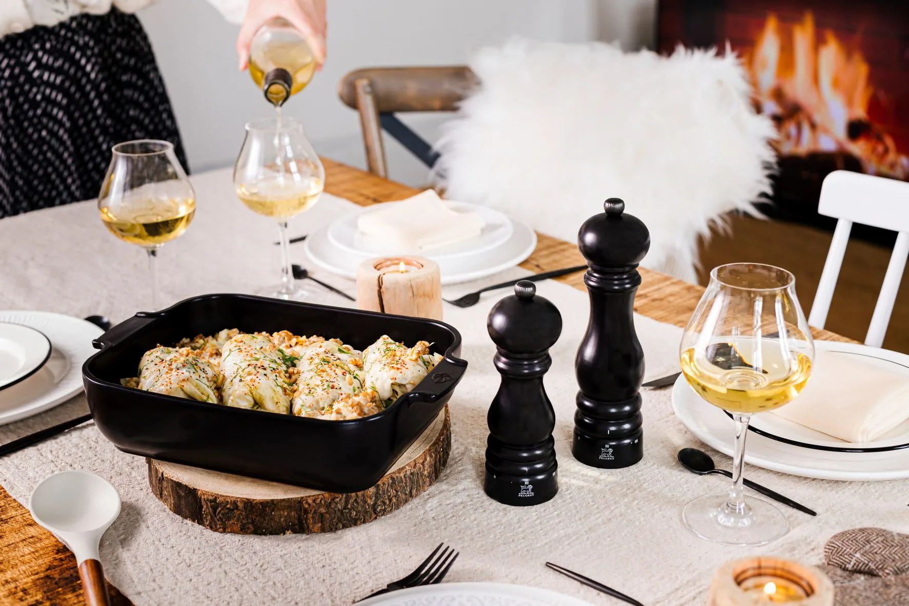 Paris u'Select -suolamylly 18 cm, Satin black Peugeot