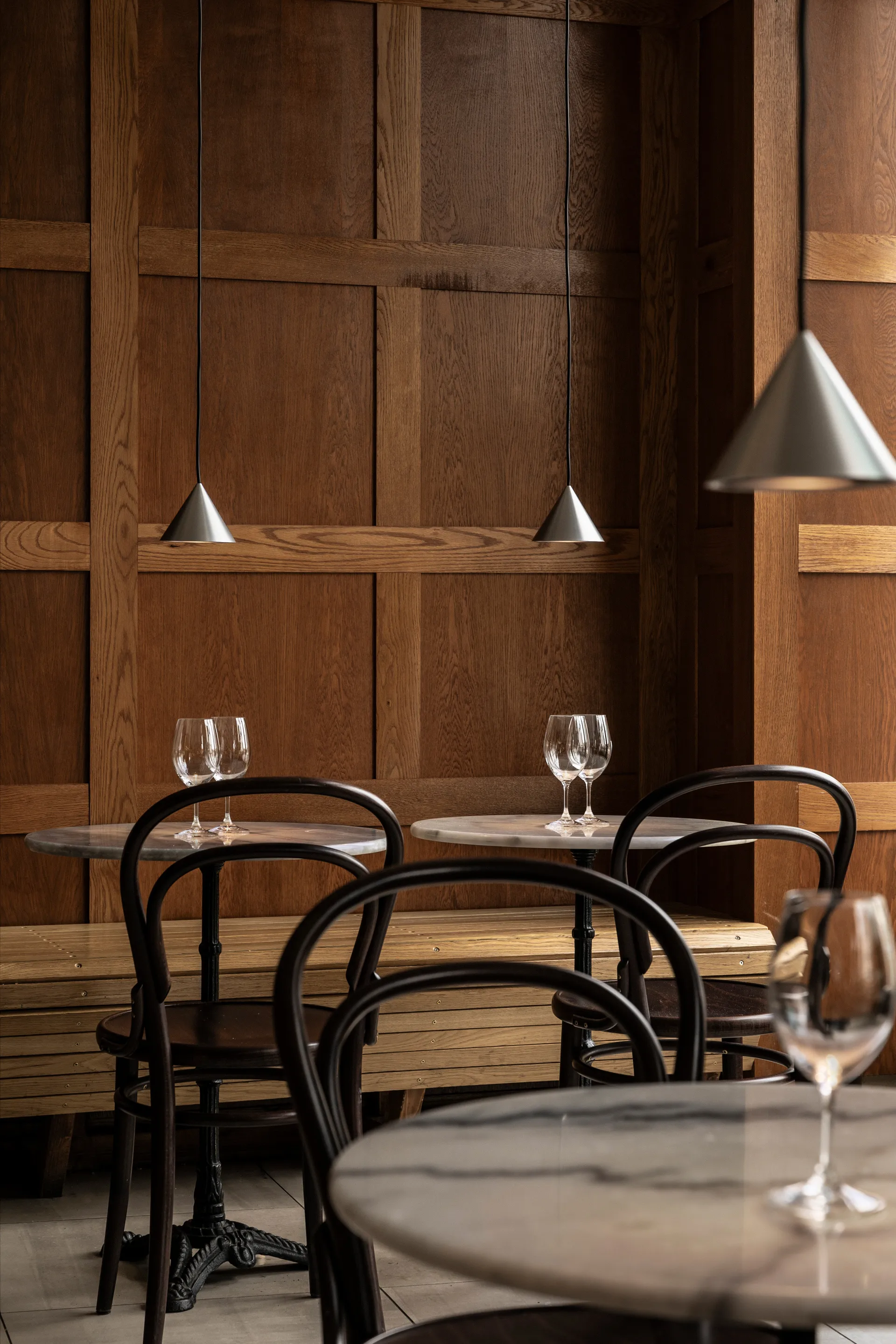 Apollo Zero kattovalaisin, Darkest hour Pholc