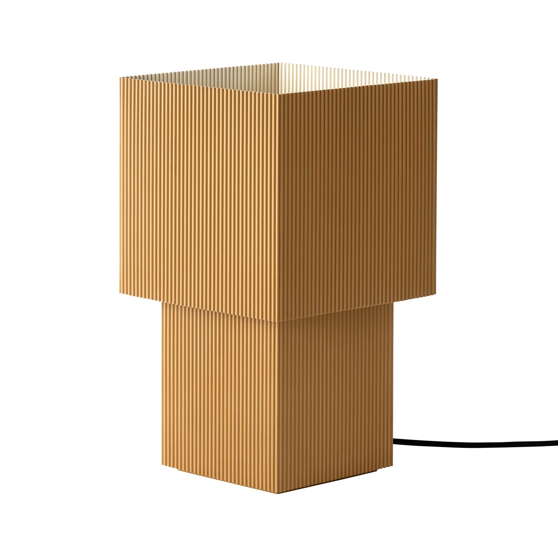 Romb 36 -pöytävalaisin, Cumin Pholc