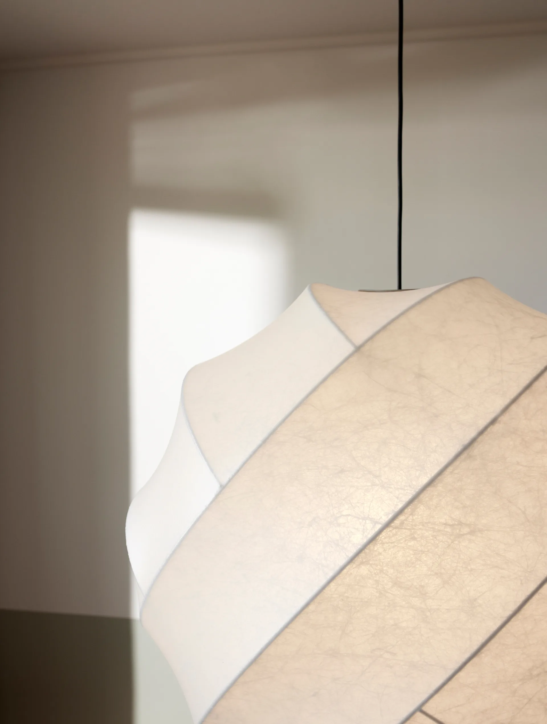 Turnes 65 -riippuvalaisin, Valkoinen Pholc