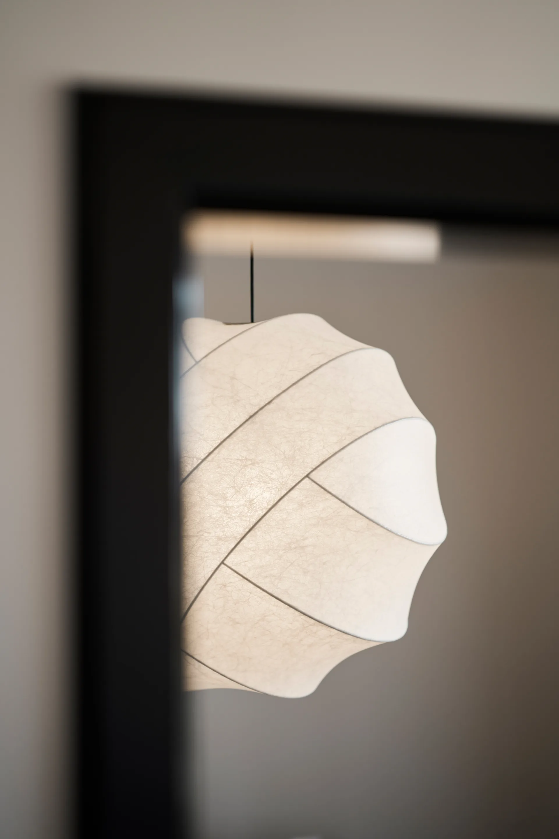 Turnes 65 -riippuvalaisin, Valkoinen Pholc