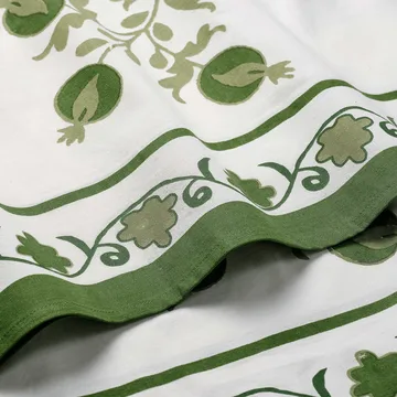Suzani pöytäliina - Green, 350x150 cm - Pick a Poppy