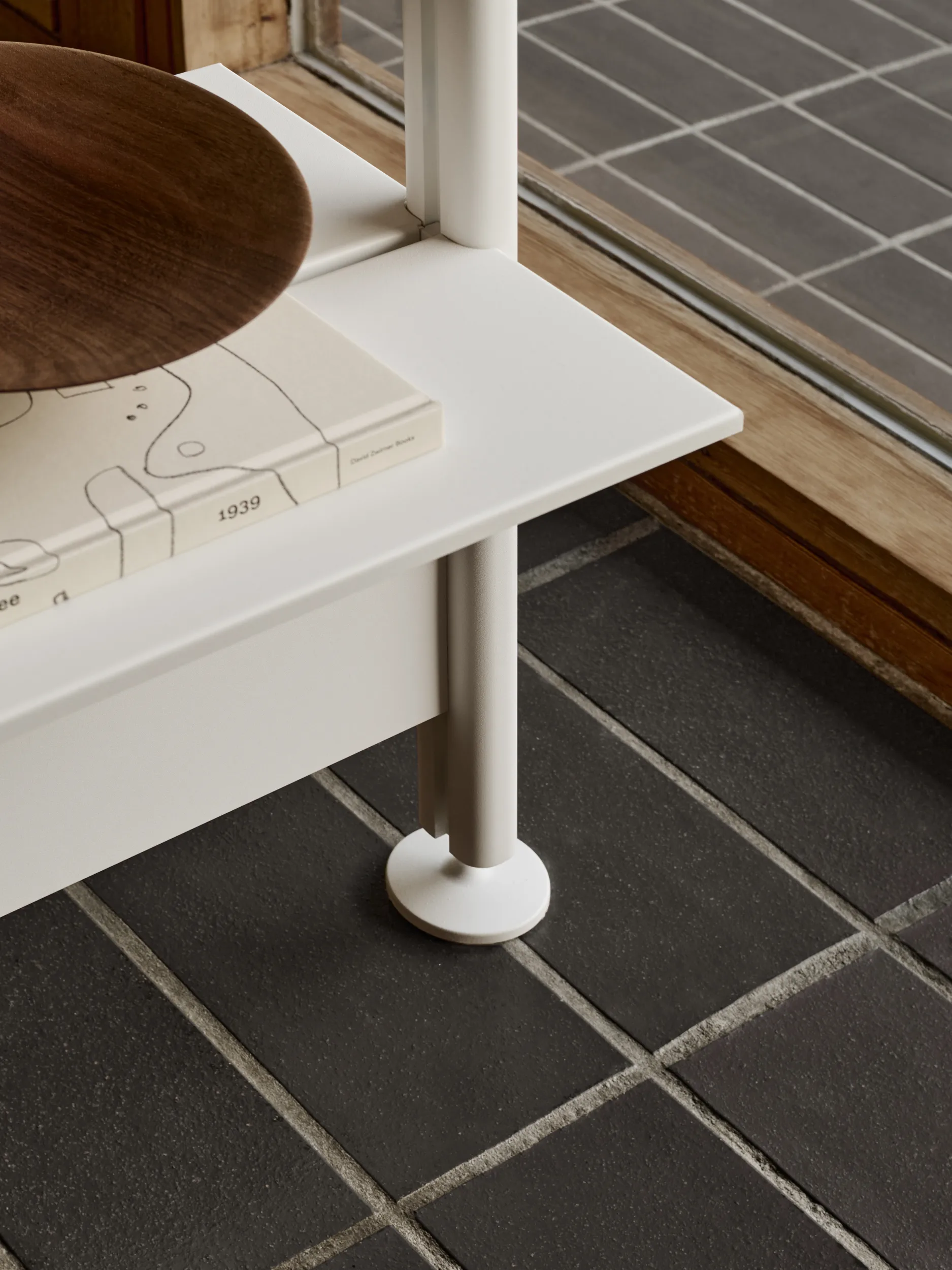 Pira G2 hyllyjärjestelmä F C A White/Oak 240–247 cm Pira