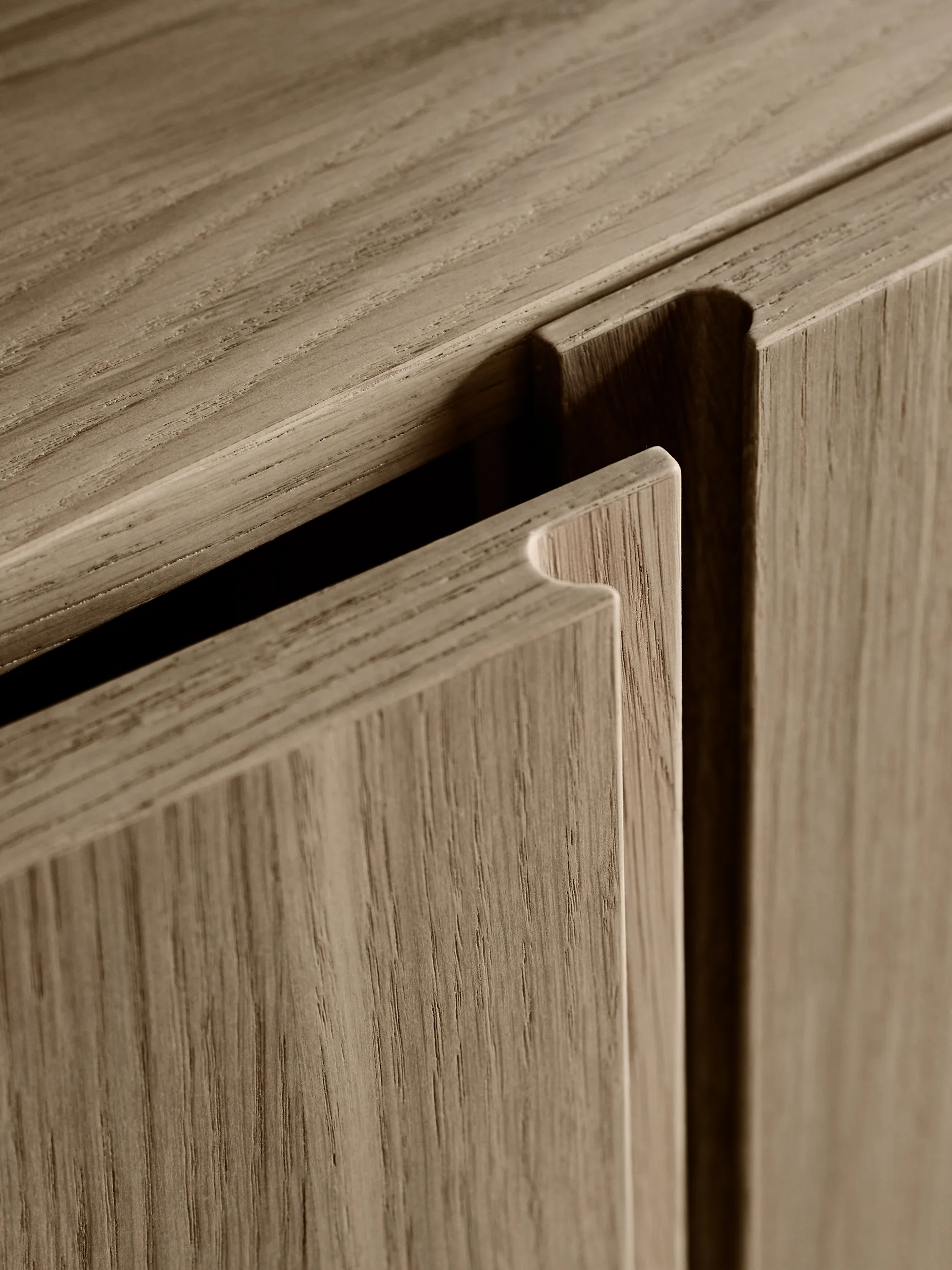 Pira G2 hyllyjärjestelmä F C B White/Oak 240–247 cm Pira