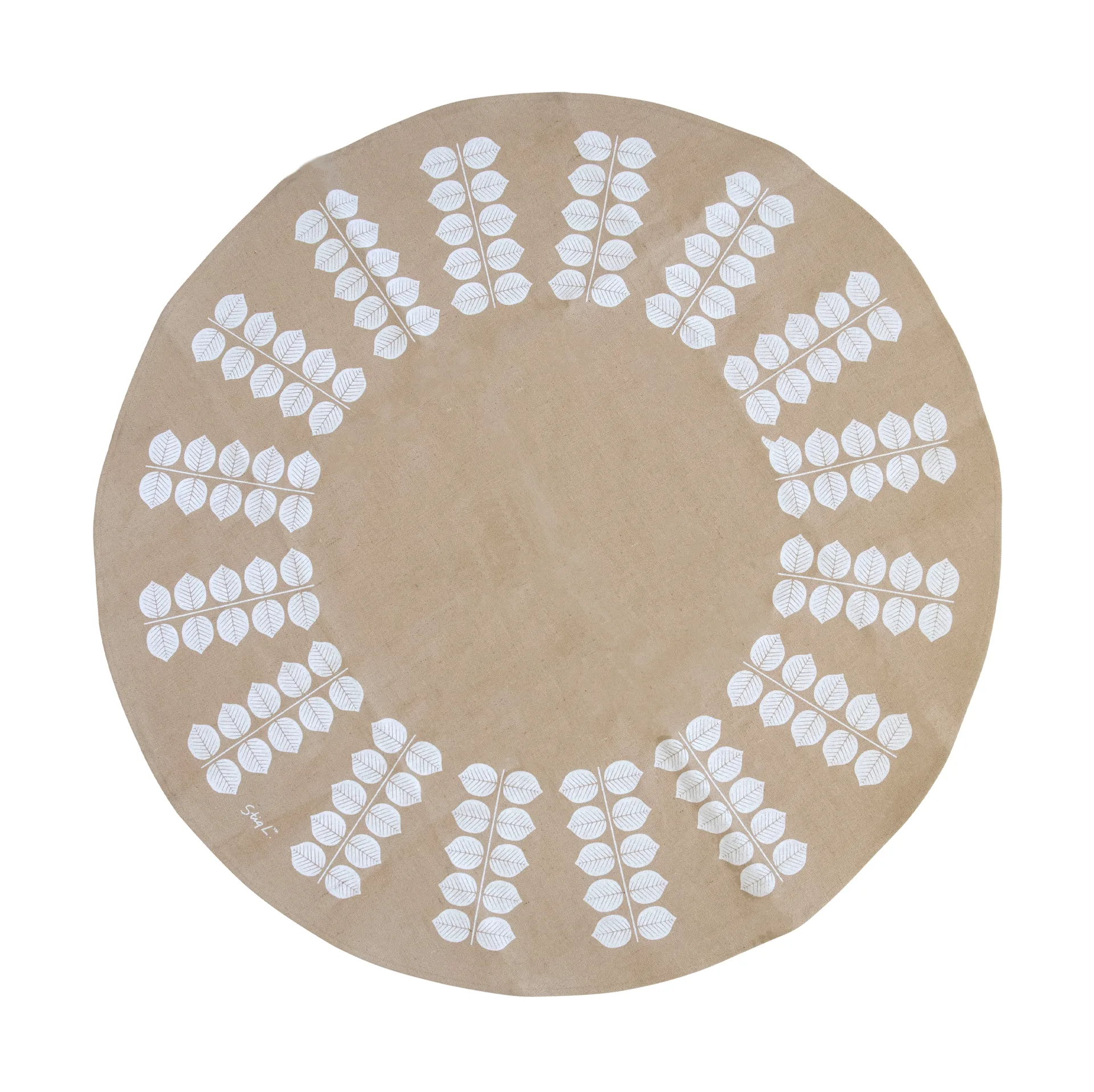 Stig L Berså -kuusenalusmatto Ø 110 cm, Luonnonvärinen-valkoinen Pluto Design