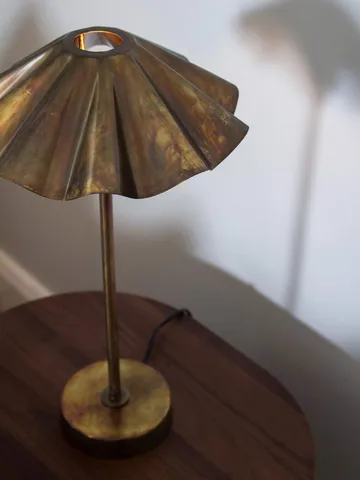 Aira pöytälamppu - Poltettu messinki, 46 cm - PR Home