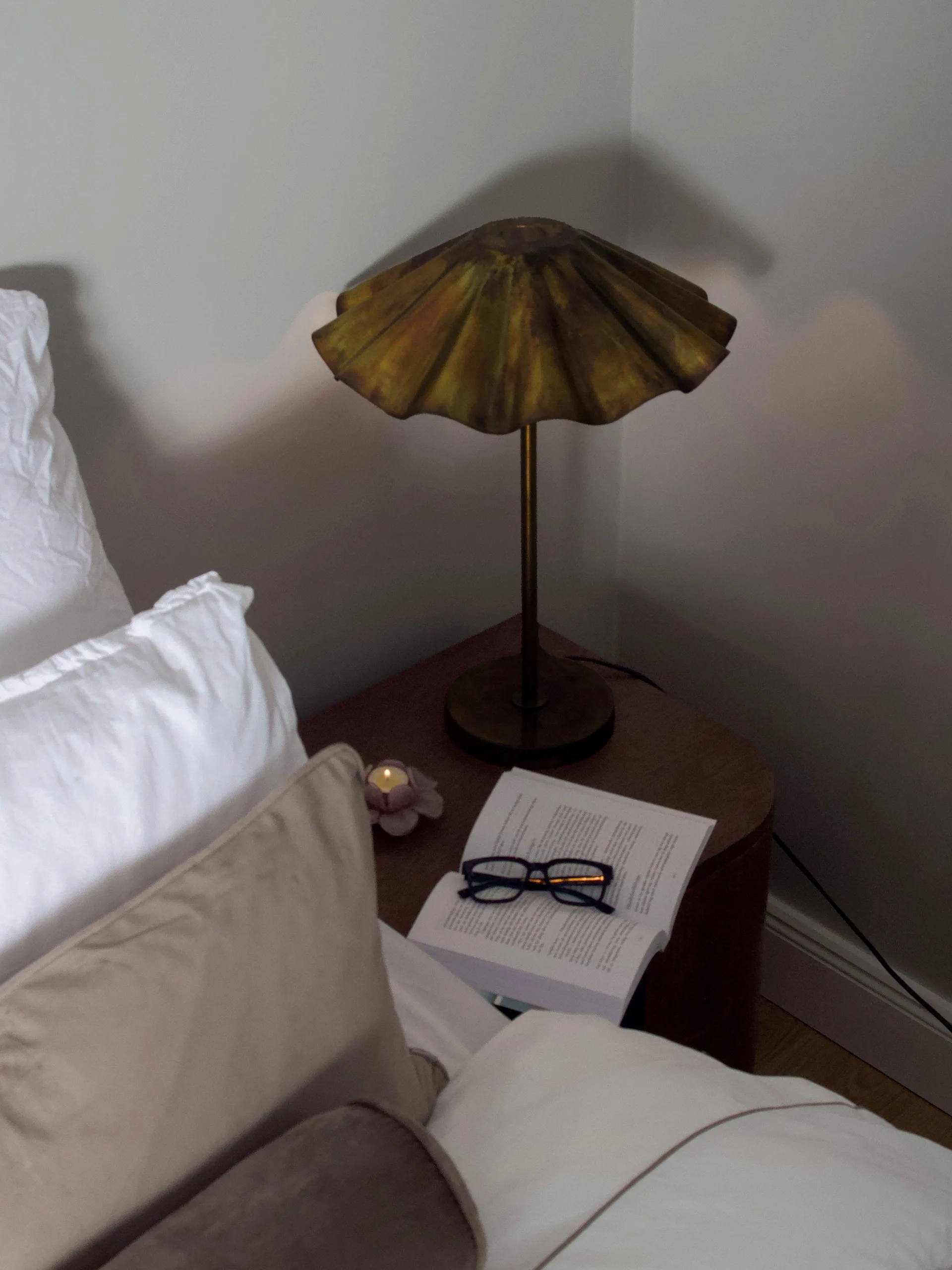 Aira pöytälamppu, Poltettu messinki, 54 cm PR Home