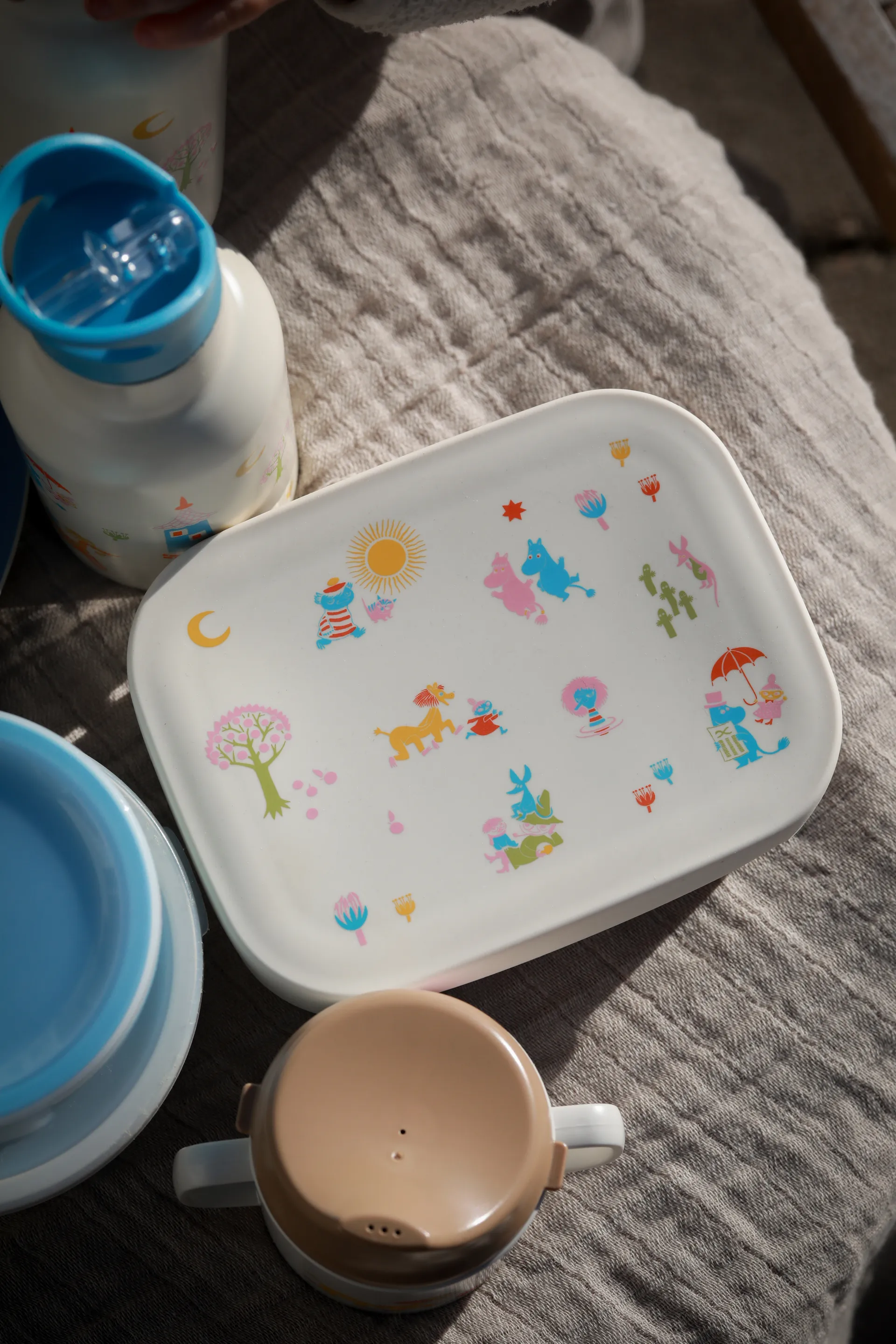 Mumin 80 lounaslaatikko pelti 13x17 cm, Beige Rätt Start