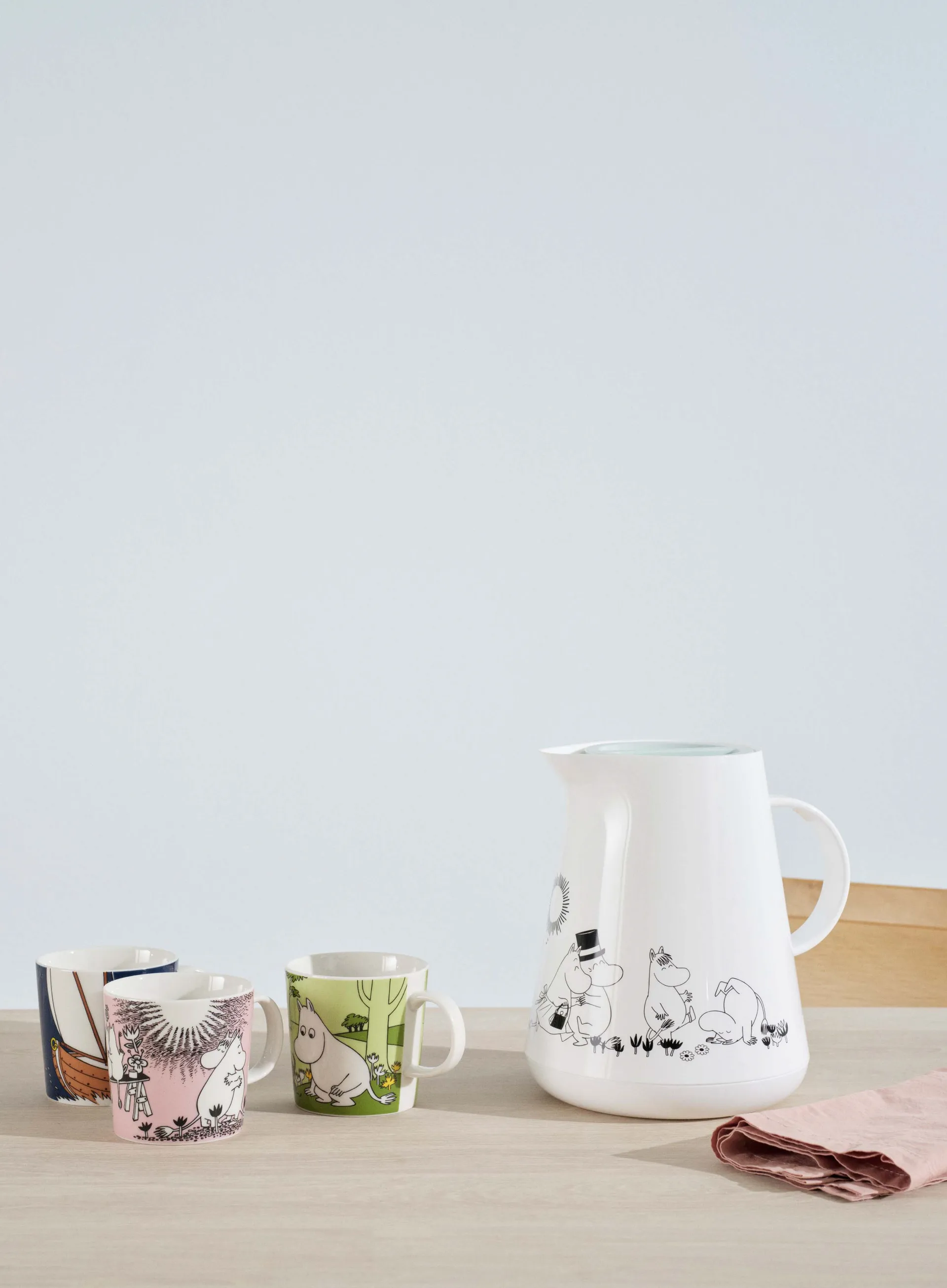 HOTTIE Mumin termoskannu 1 l, White-dusty green RIG-TIG