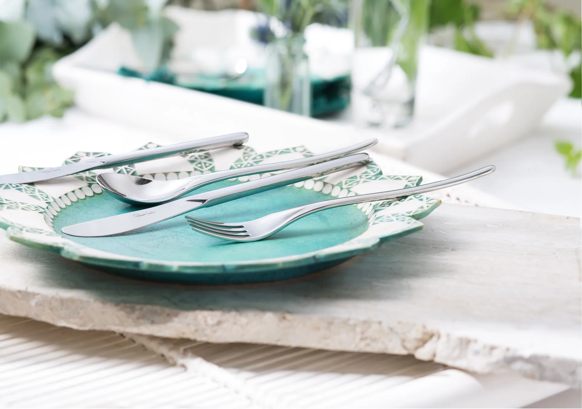 Bud Bright -aterimet, 42 osaa Robert Welch