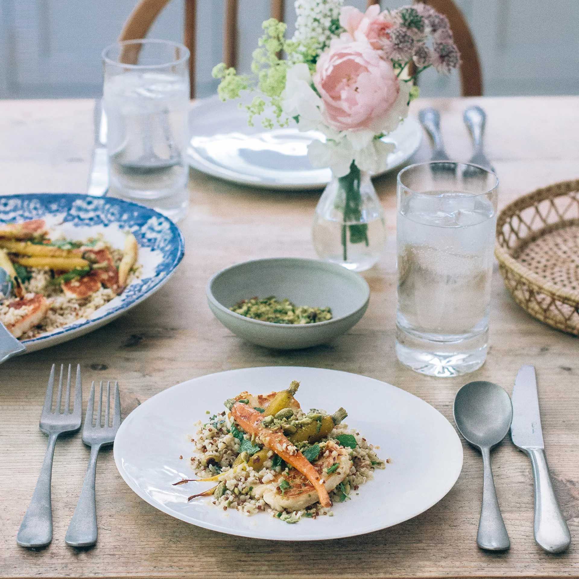 Quinton Vintage -aterinsetti, 56 osaa Robert Welch