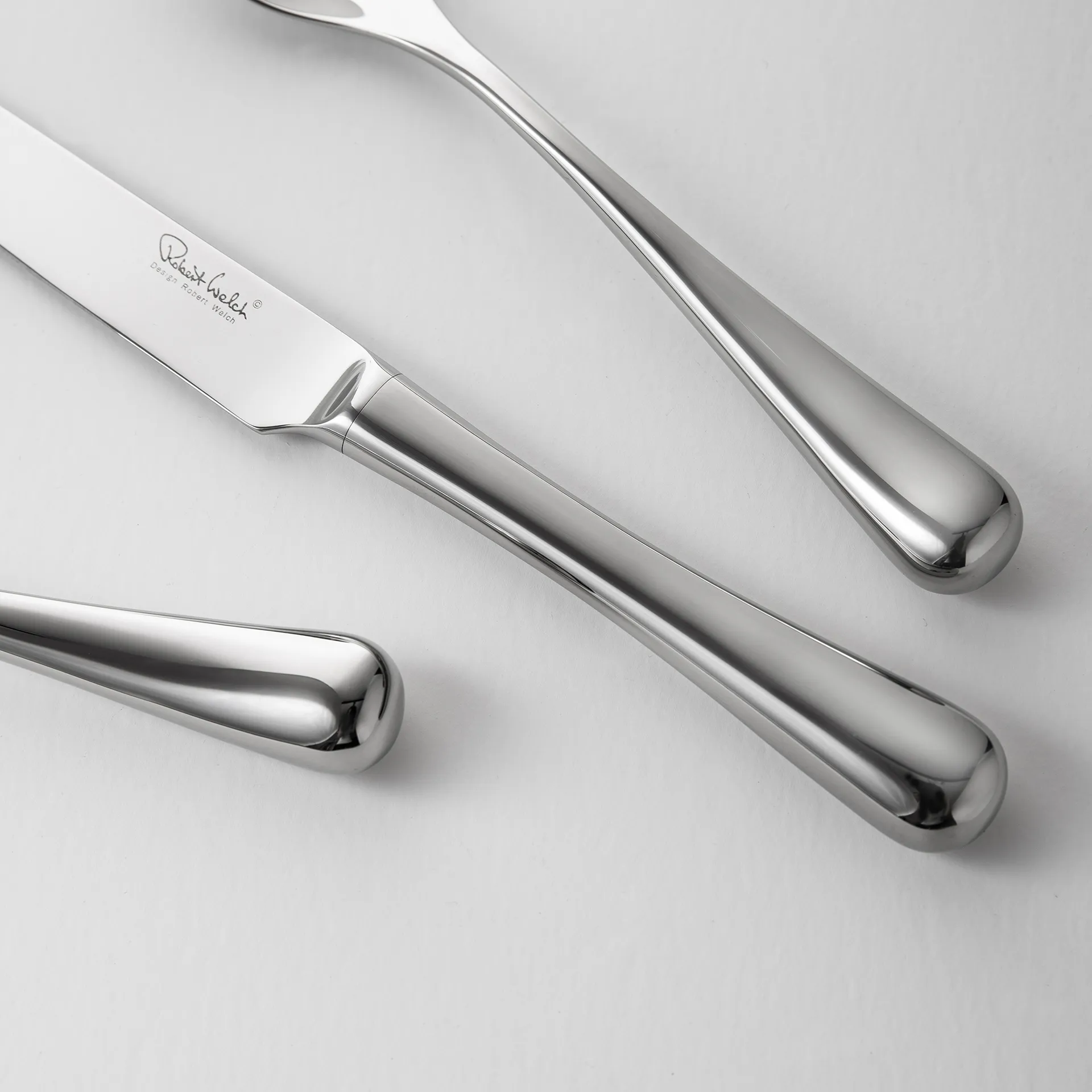 Radford Air -ruokaveitsi kiiltävä, Ruostumaton teräs Robert Welch