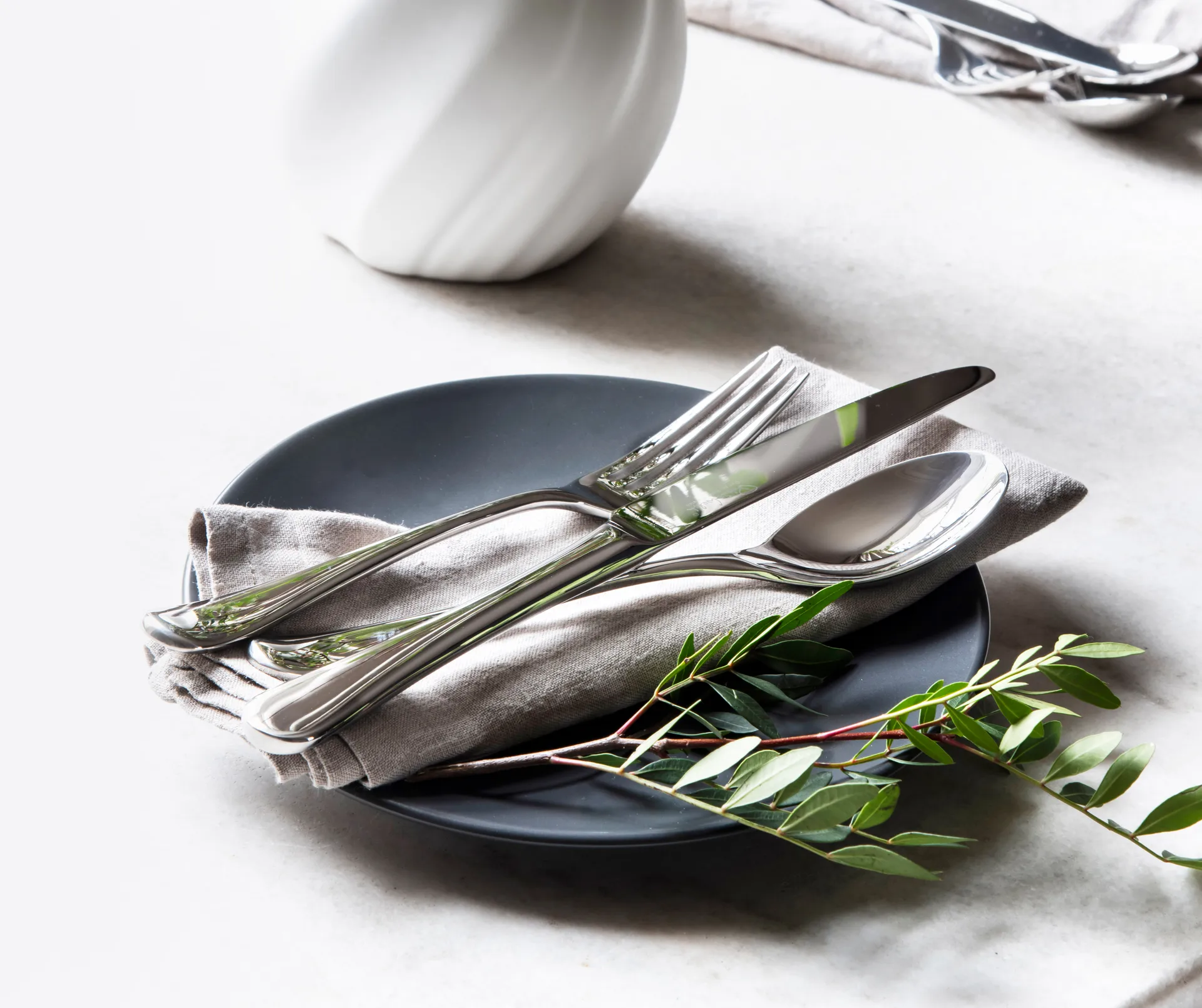 Radford-ruokalusikka, peilikiillotus, Ruostumatonta terästä Robert Welch