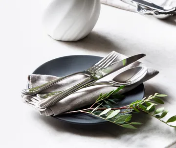 Radford-ruokalusikka, peilikiillotus - Ruostumatonta terästä - Robert Welch