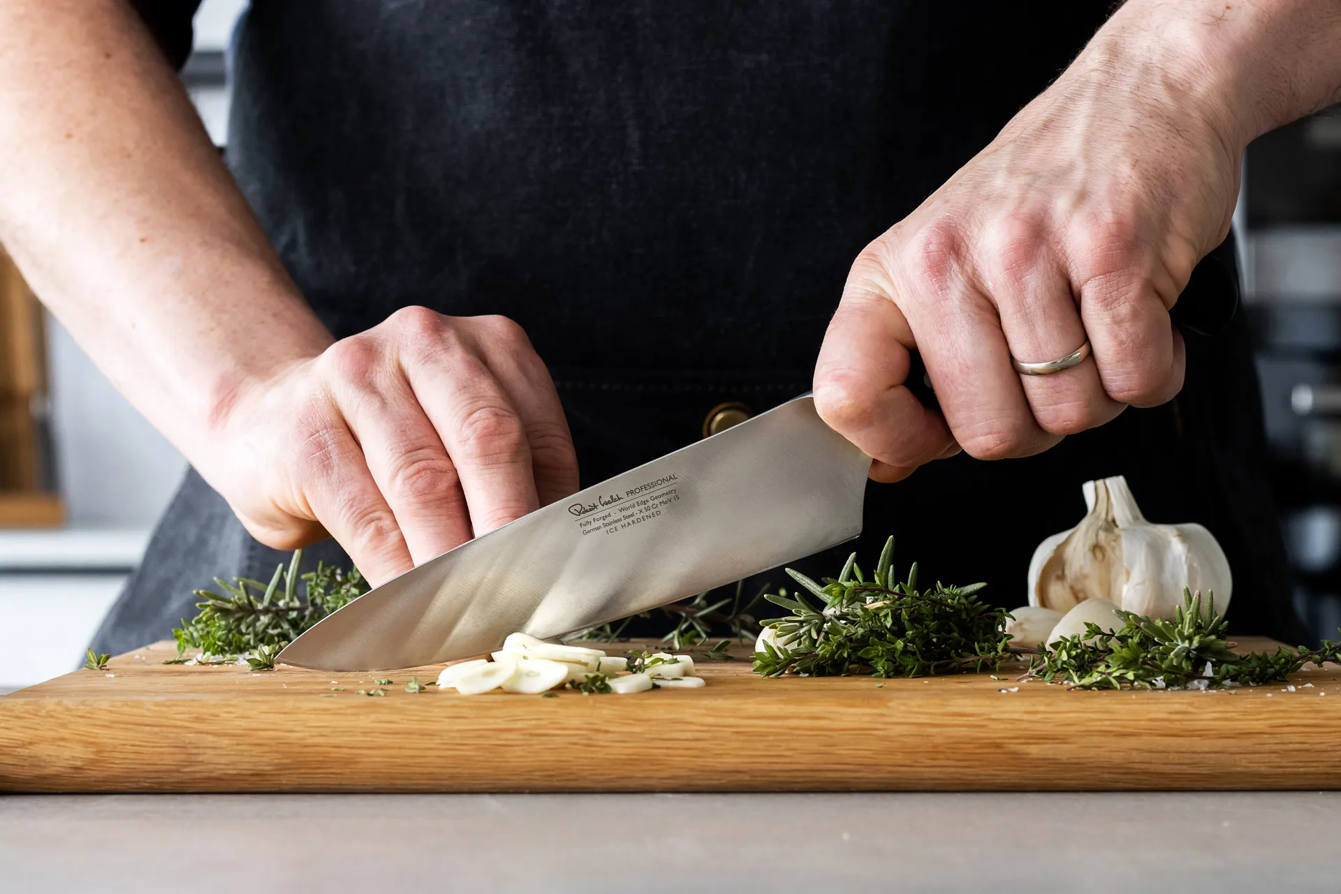 Robert Welch professional kokkiveitsi ruostumatonta terästä, 18 cm Robert Welch