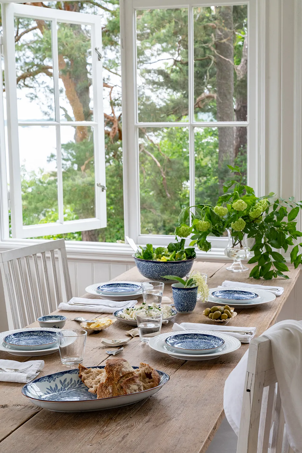 Ostindia Floris ovaali tarjoilulautanen, 22 x 33 cm Rörstrand