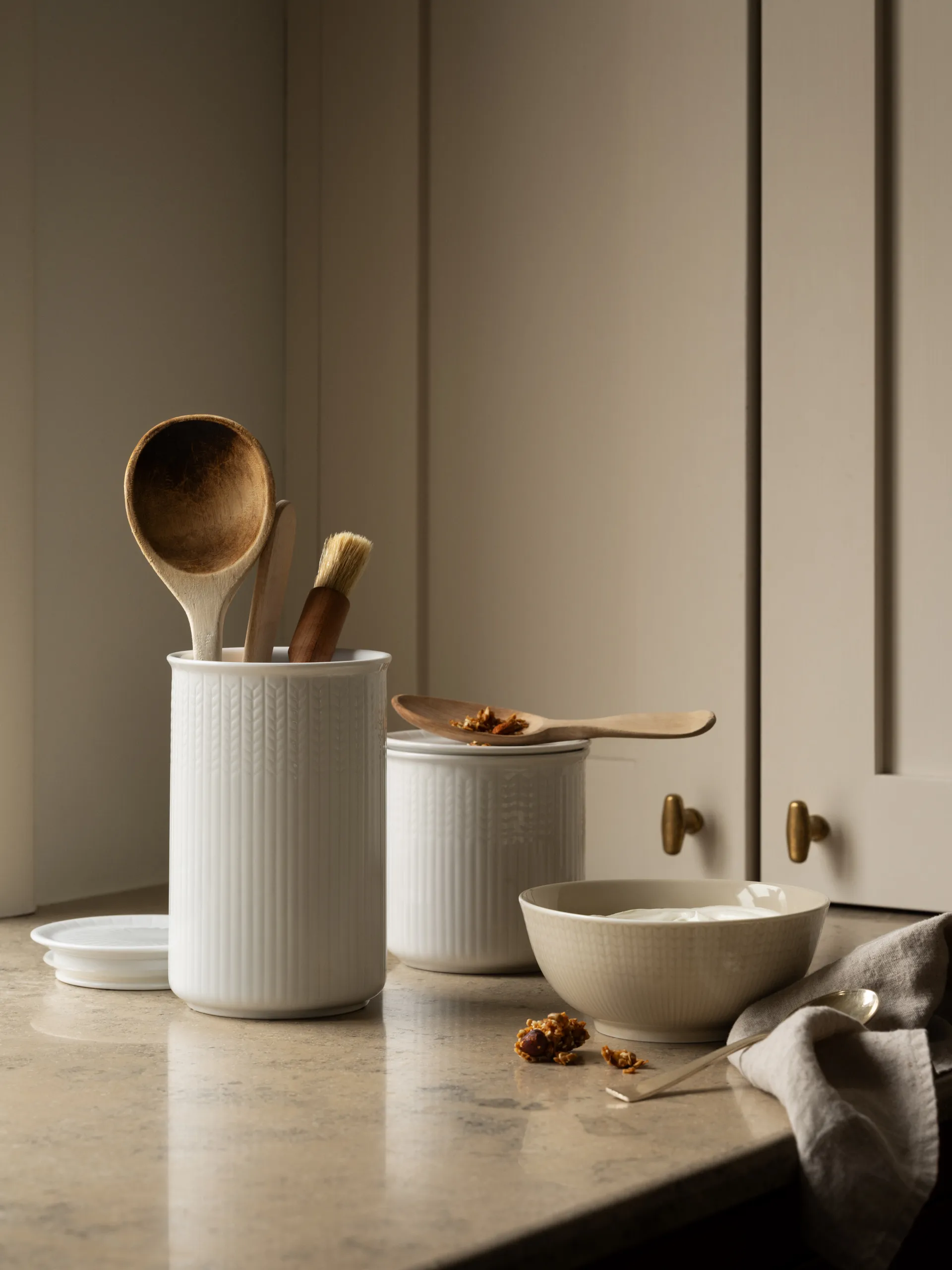 Swedish Grace säilytyspurkki L 1,3 L, Lumi Rörstrand