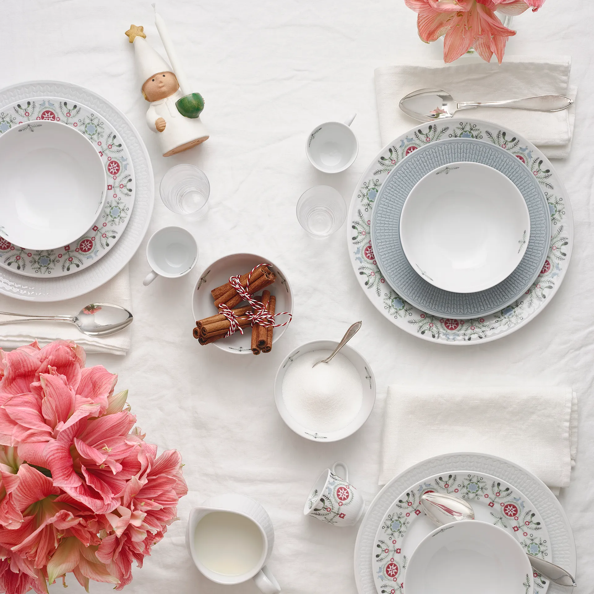 Swedish Grace Winter lautanen 27 cm, valkoinen Rörstrand