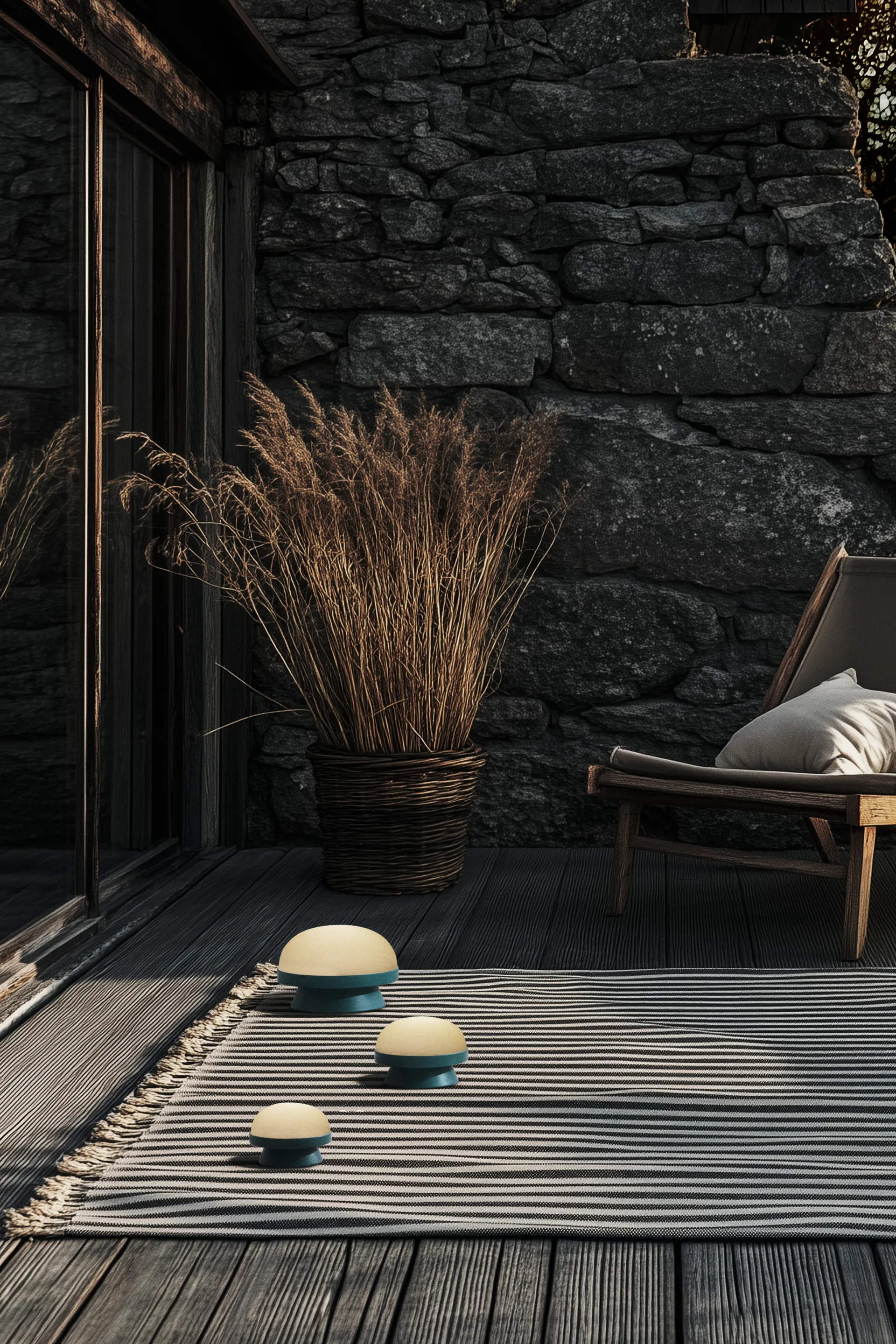 Soft Spot dots aurinkokennovalo Ø21 cm, Forest green. Rosendahl