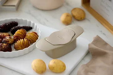 Classic hasselback-leikkuri - Humus - Rosti