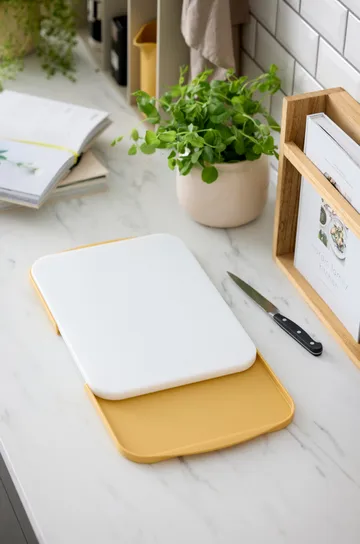 Separa-leikkuulauta tarjottimilla - Curry, 39x26 cm - Rosti