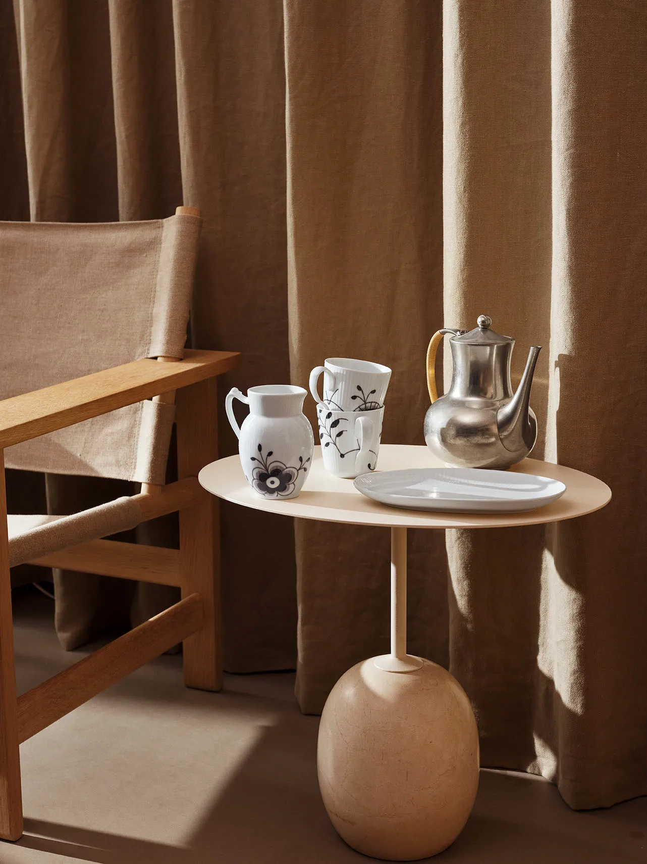 Black Fluted Mega kannu, 38 cl Royal Copenhagen