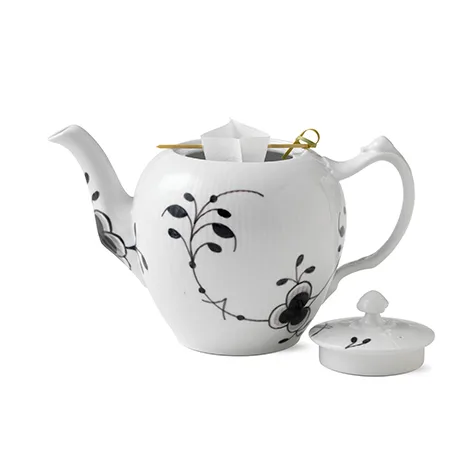 Black Fluted Mega -teekannu, 100 cl Royal Copenhagen