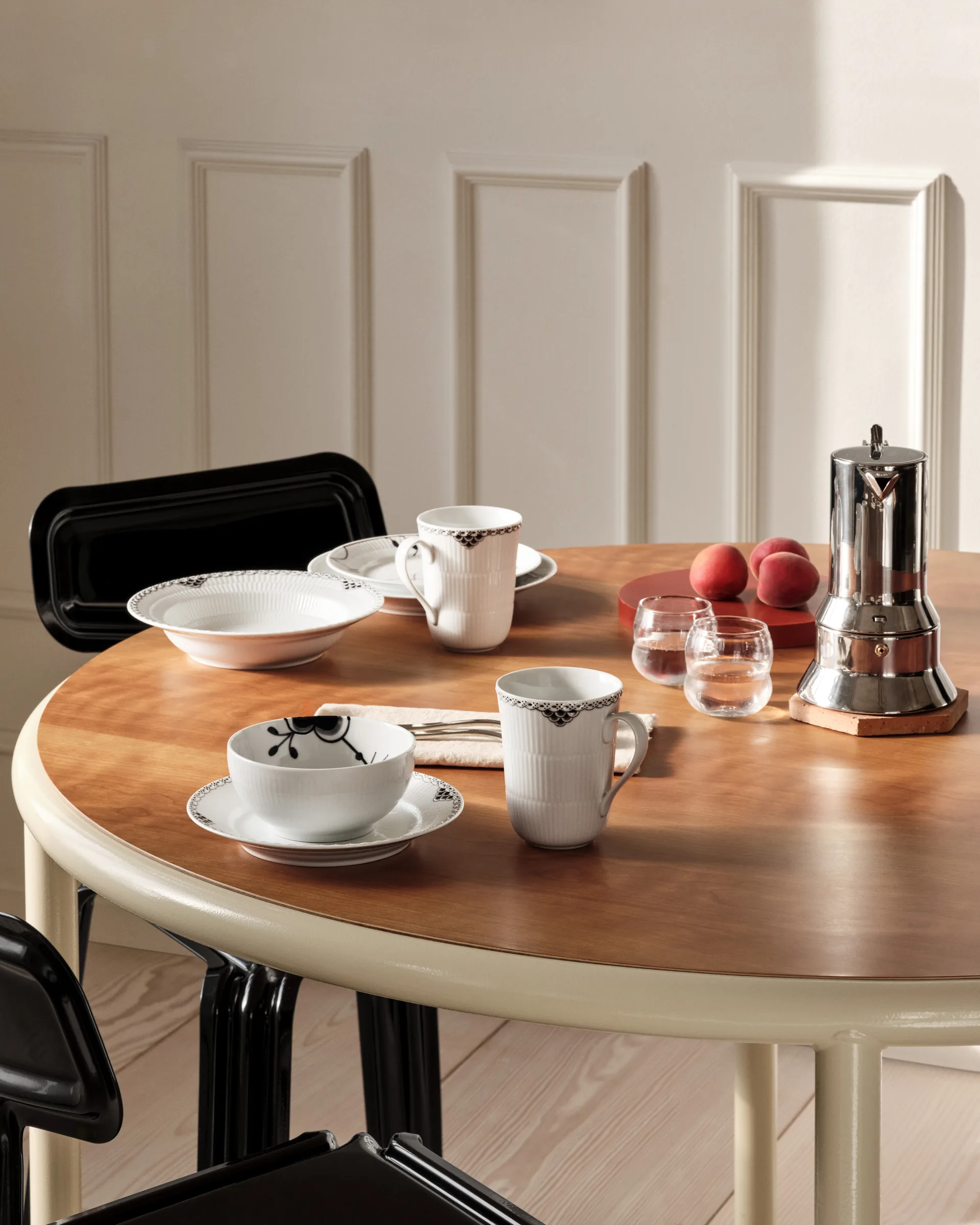 Black Lace syvä lautanen, Ø 21 cm Royal Copenhagen