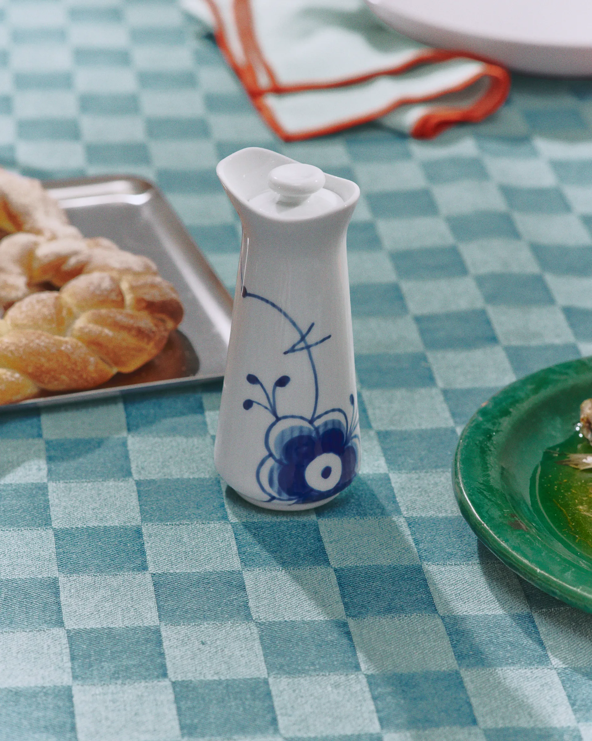 Blue Fluted Mega kastikekannu kannella 0,33 l, White-blue Royal Copenhagen