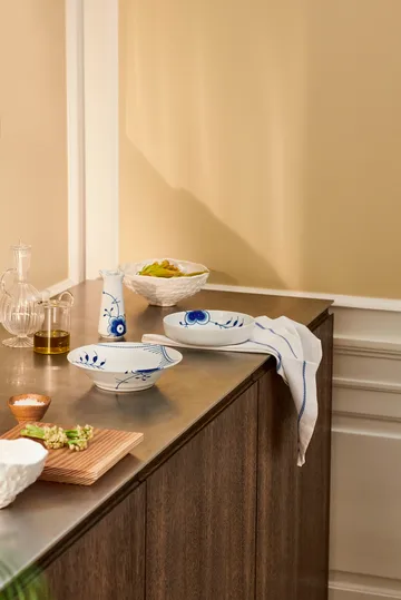 Blue Fluted Mega uunivuoka Ø18,5 cm - White-blue - Royal Copenhagen