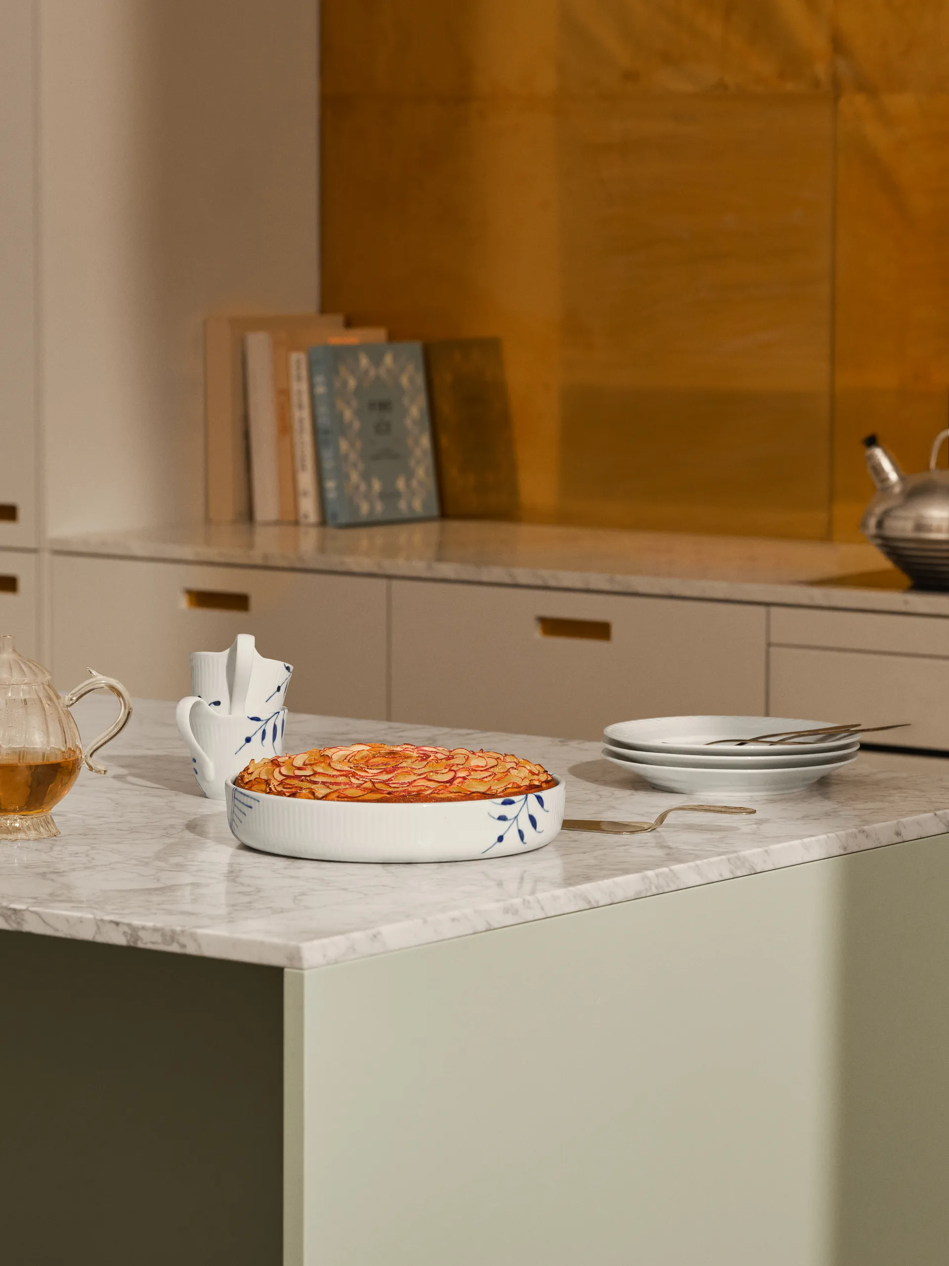 Blue Mega muki korkealla kahvalla, 25cl Royal Copenhagen