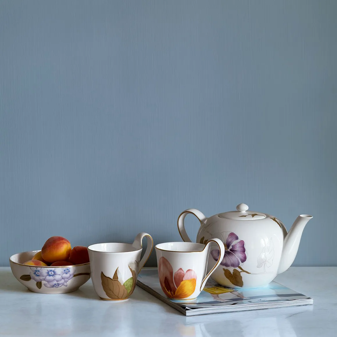 Flora teekannu, päivänsini Royal Copenhagen