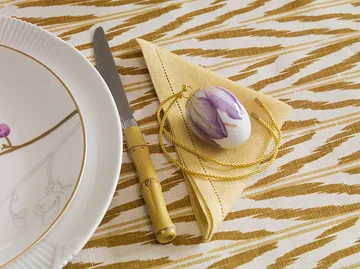 Royal Copenhagen -pääsiäismuna 2022 6 cm 2 osaa - Violetti krookus nuppu & terälehti - Royal Copenhagen