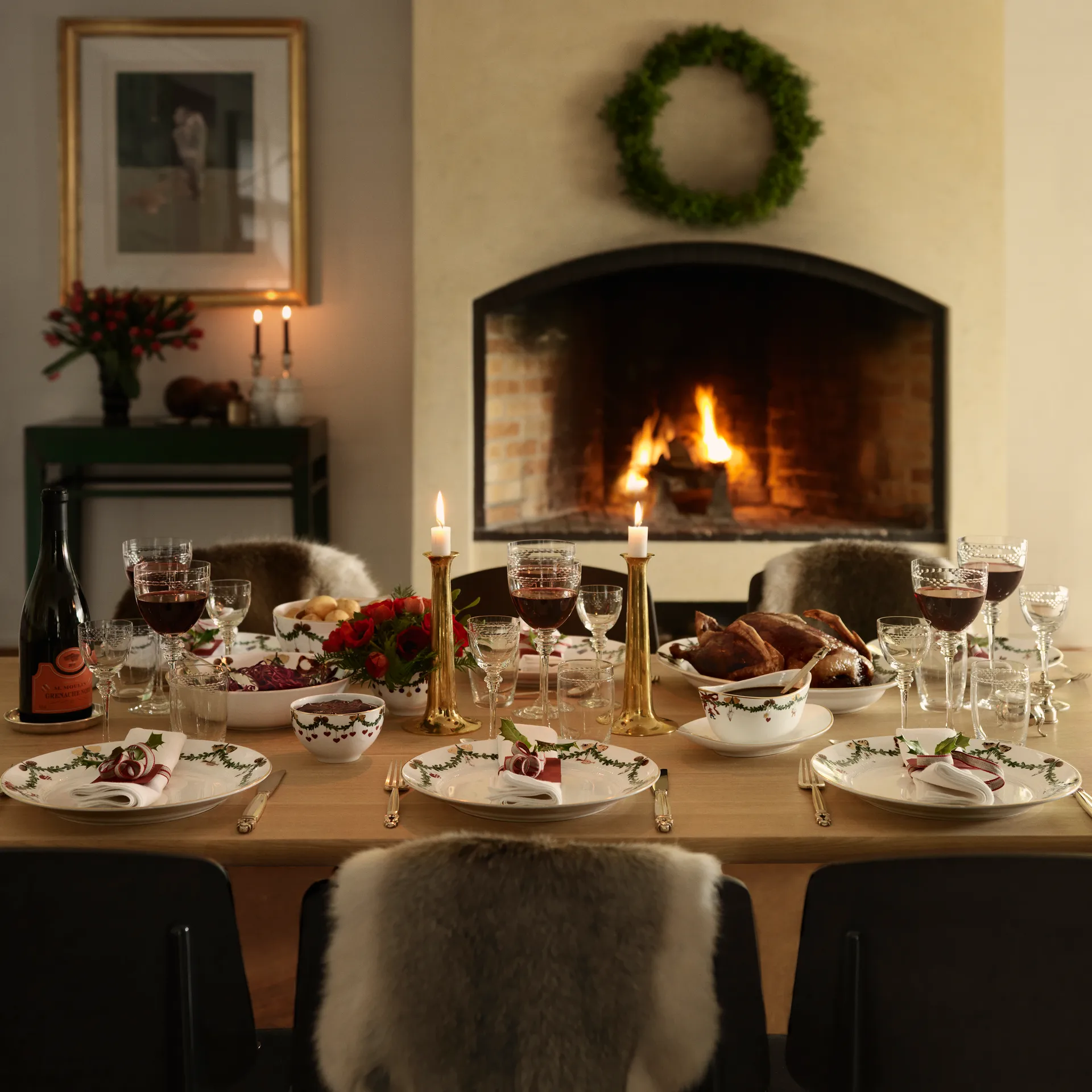 Star Fluted Christmas kastikekulho ja aluslautanen, 43 cl Royal Copenhagen