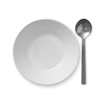 White Fluted syvä lautanen 2, Ø 17 cm Royal Copenhagen